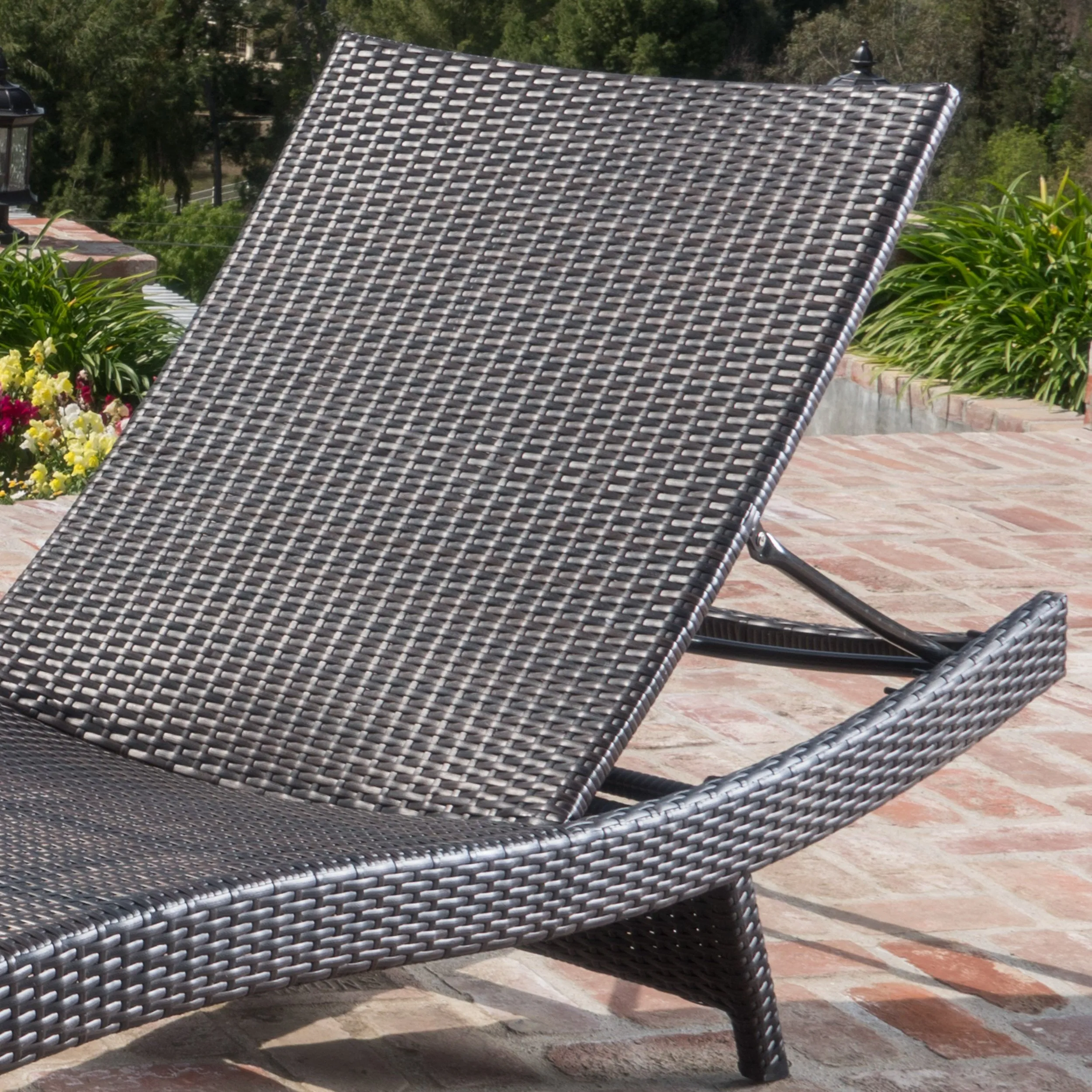 3 Pc Outdoor Wicker Lounge w/ Water Resistant Cushions & Coffee Table - NH751003