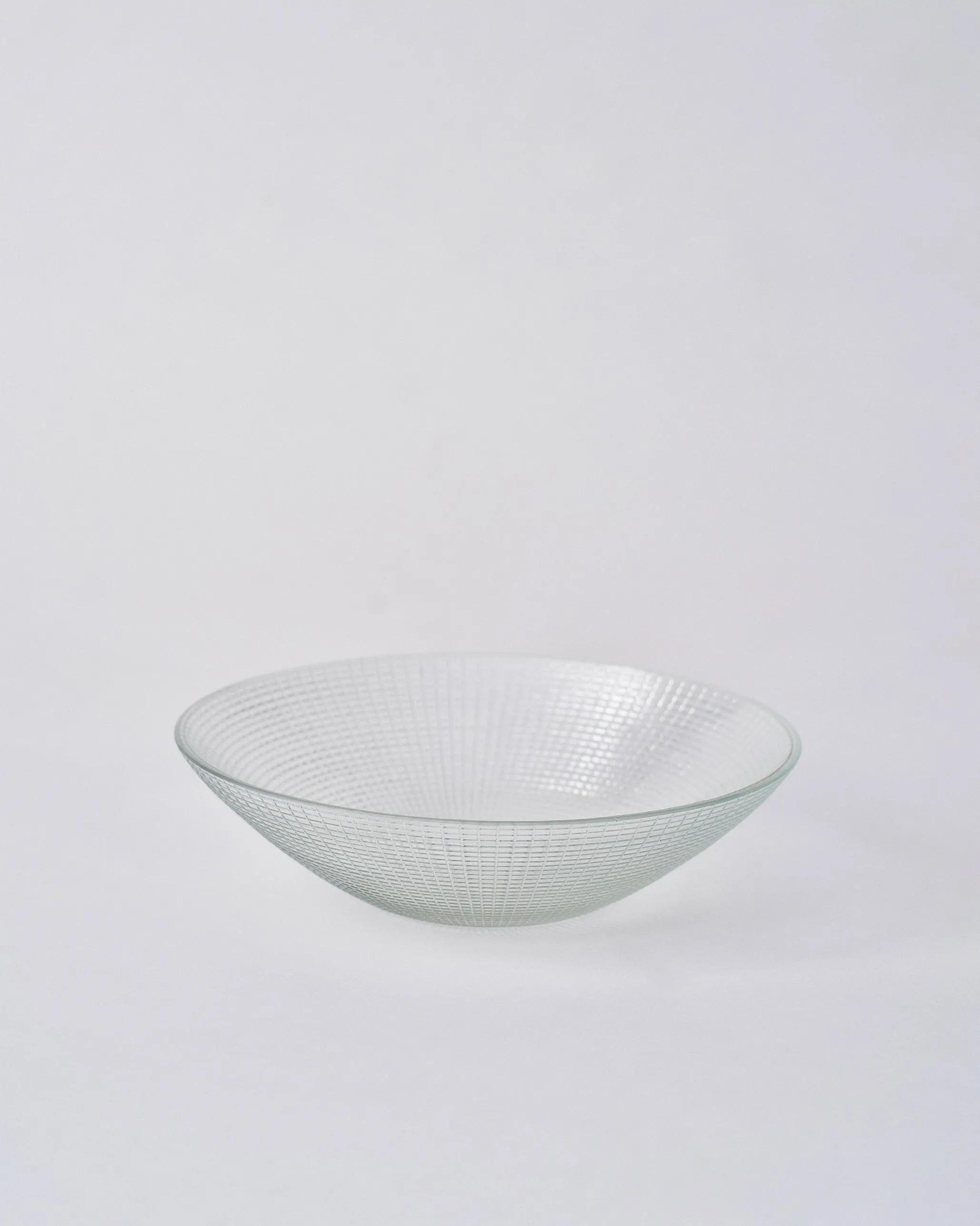 Aire Serving Bowl - Small sheet set, pillowcase