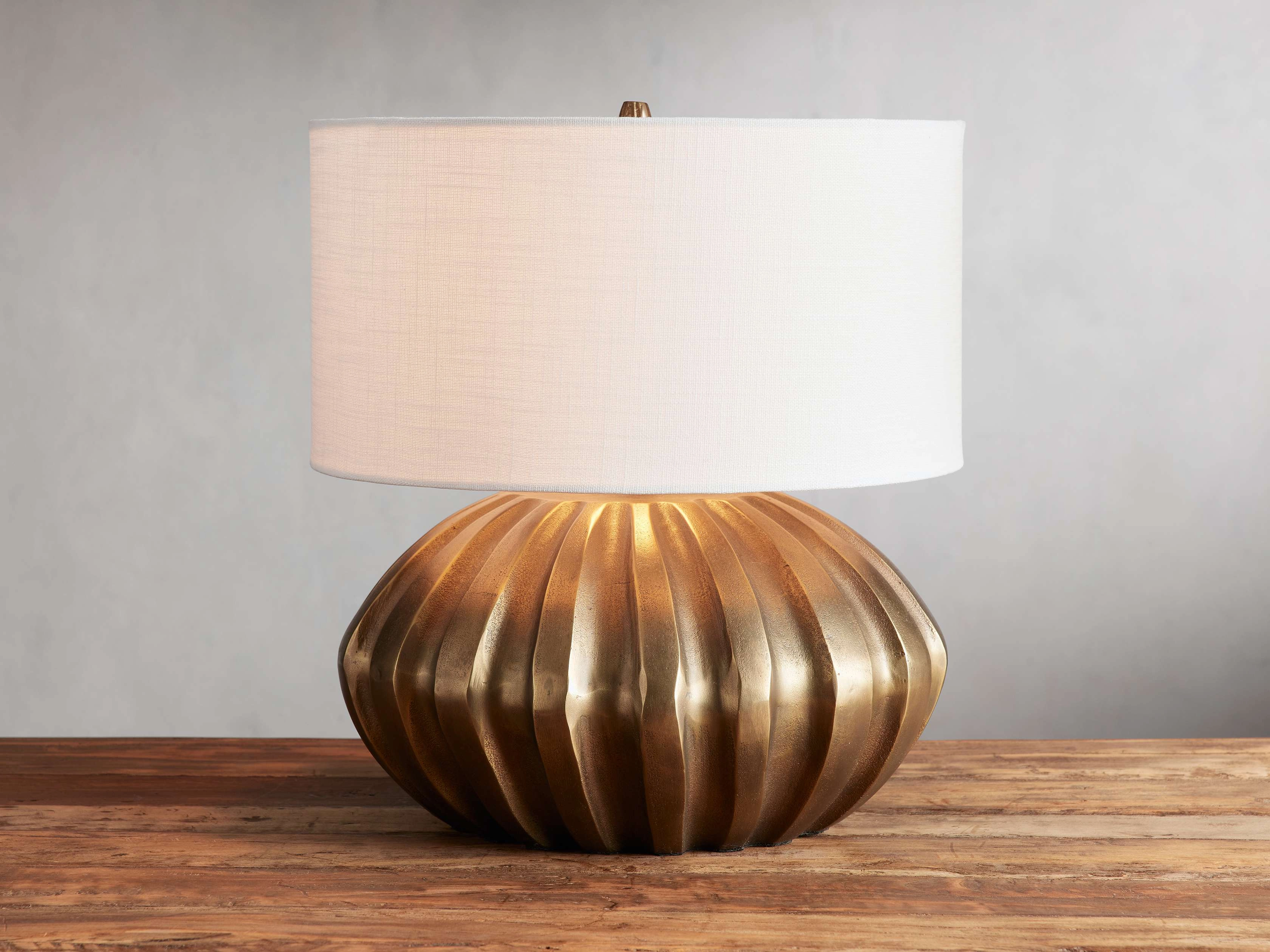 Amaranth Wide Table Lamp Table Lamps,bedside table lamps