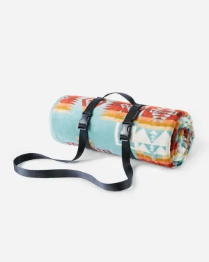 Chief Joesph Extra Large Towel bathroom set, shower caddy