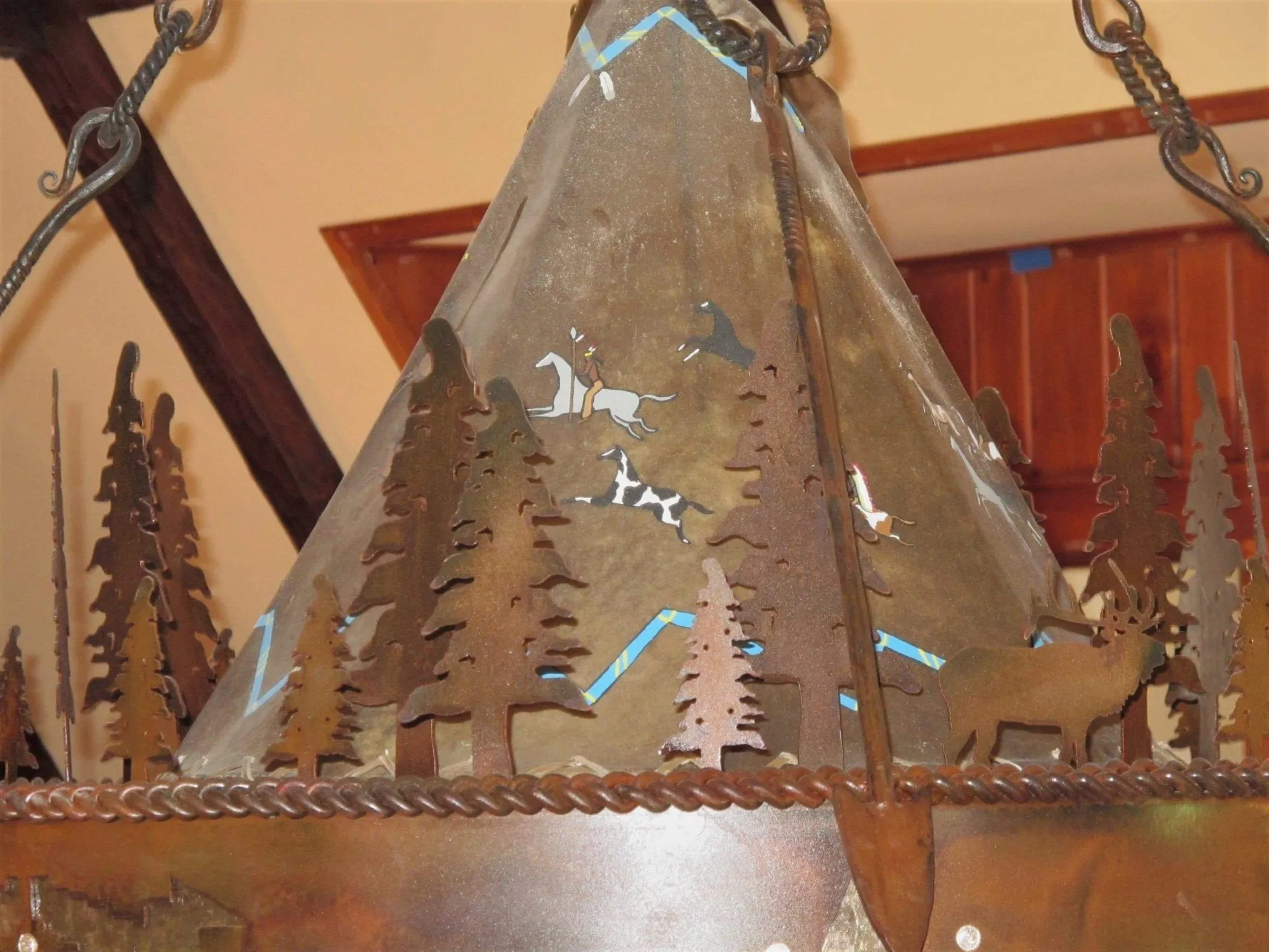 Coyote Valley Iron Chandelier