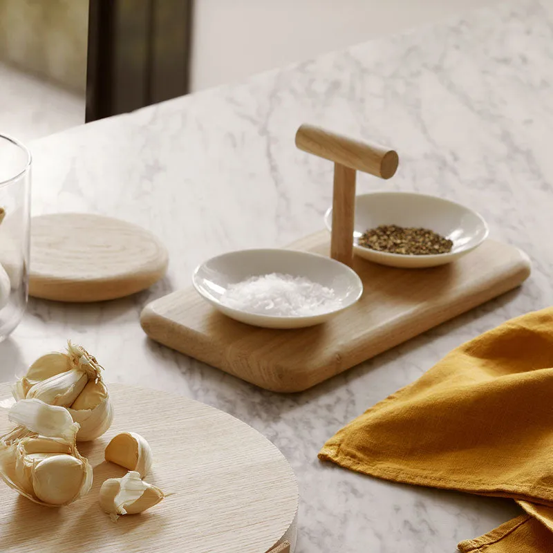 Dine Condiment Set with Oak Base 27cm, White