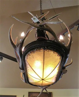 Elk Horn & Rawhide Oval Chandelier patio chat set, outdoor furniture set
