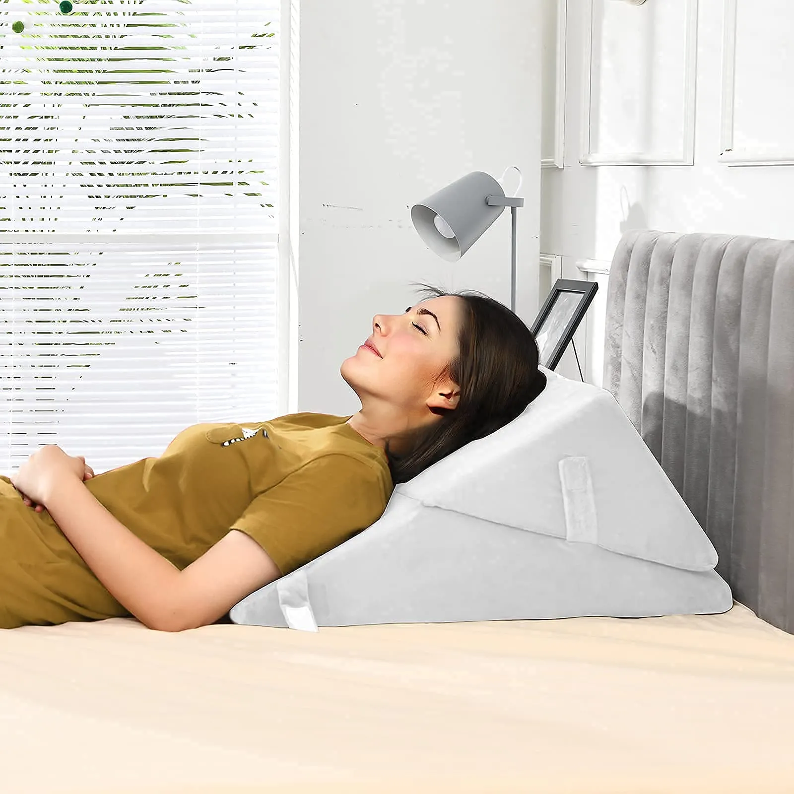 Giantex Bed Wedge Pillow with Adjustable Back Support Detachable Headrest, Memory Foam Fill