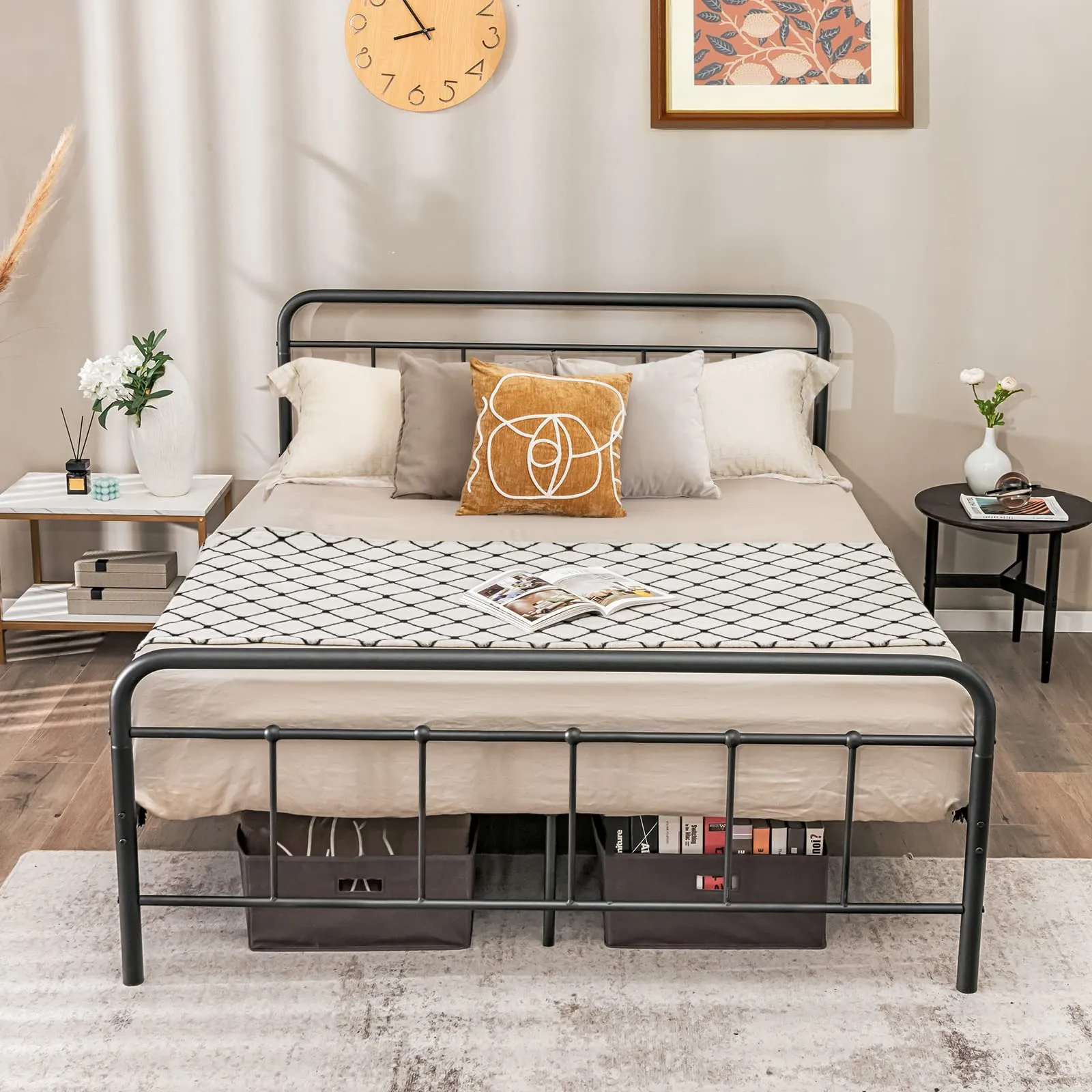 Giantex Metal Bed Frame