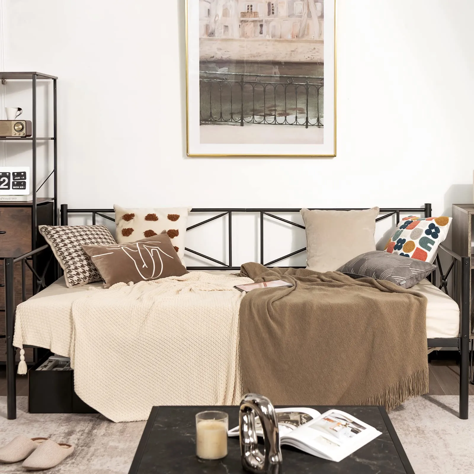 Giantex Metal Daybed Frame Twin Size, for Living Room Bedroom Guest Room, Easy Assembly, Black & White