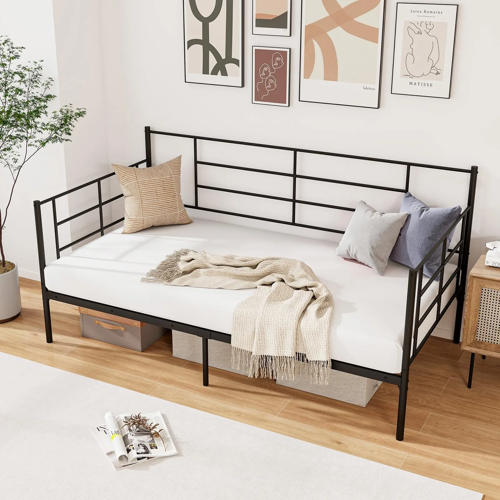 Giantex Metal Twin Daybed, Twin Size Platform Bed with High Headboard & Extra Support Leg