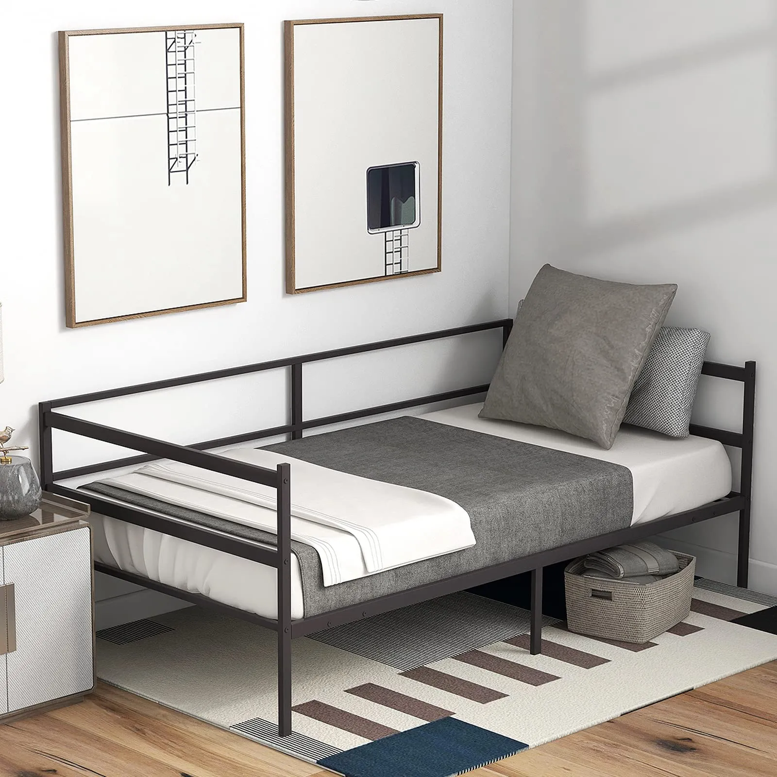 Giantex Twin Daybed Frame, Metal Sofa Bed w/Heavy-Duty 16 Slats Support, Black