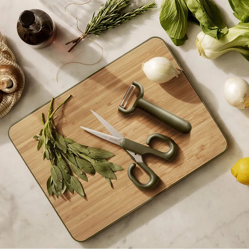 Green Tool Bamboo Cutting Board, 39 x 28cm