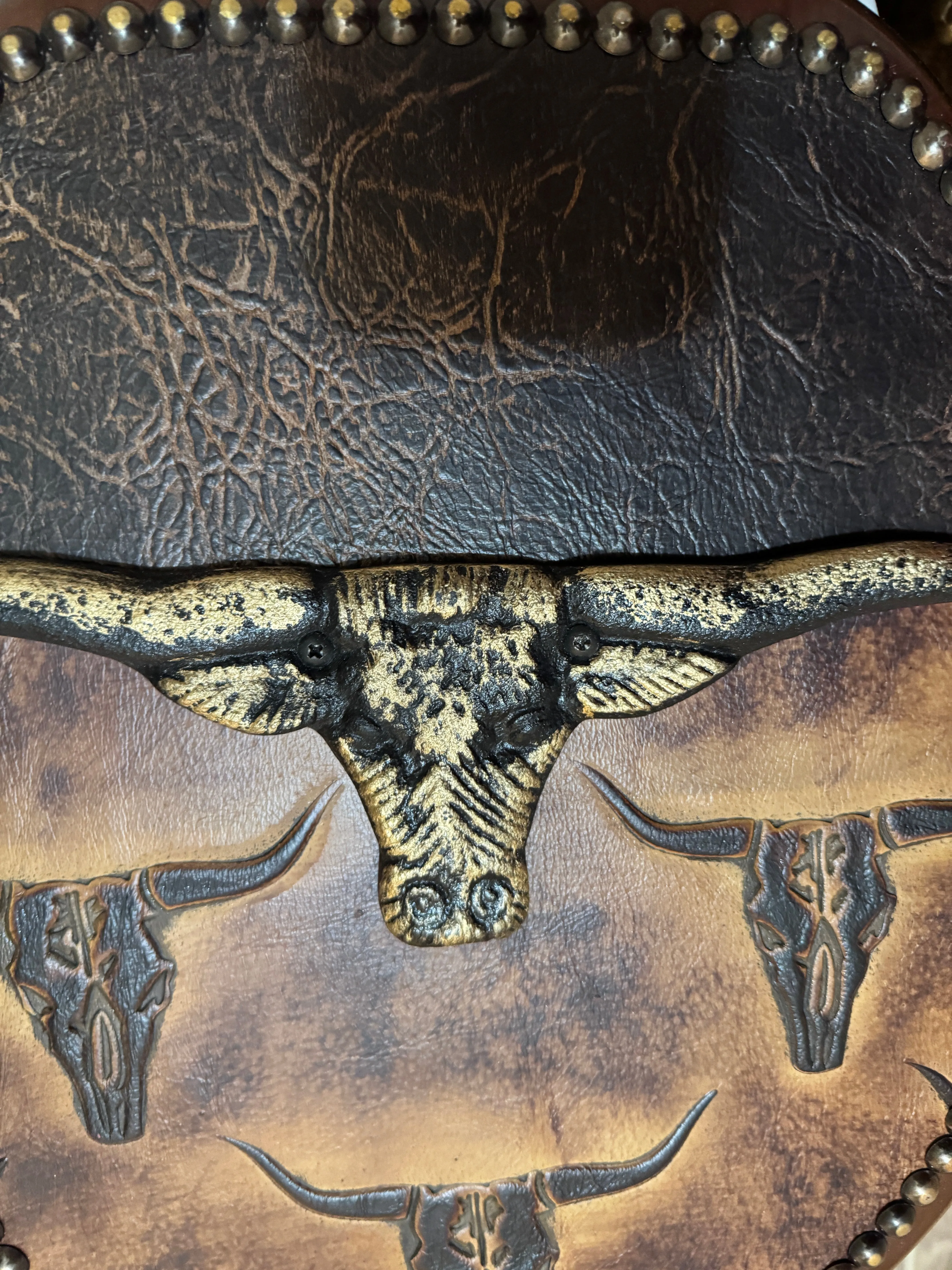 Longhorn & Leather Deco Toilet Seat