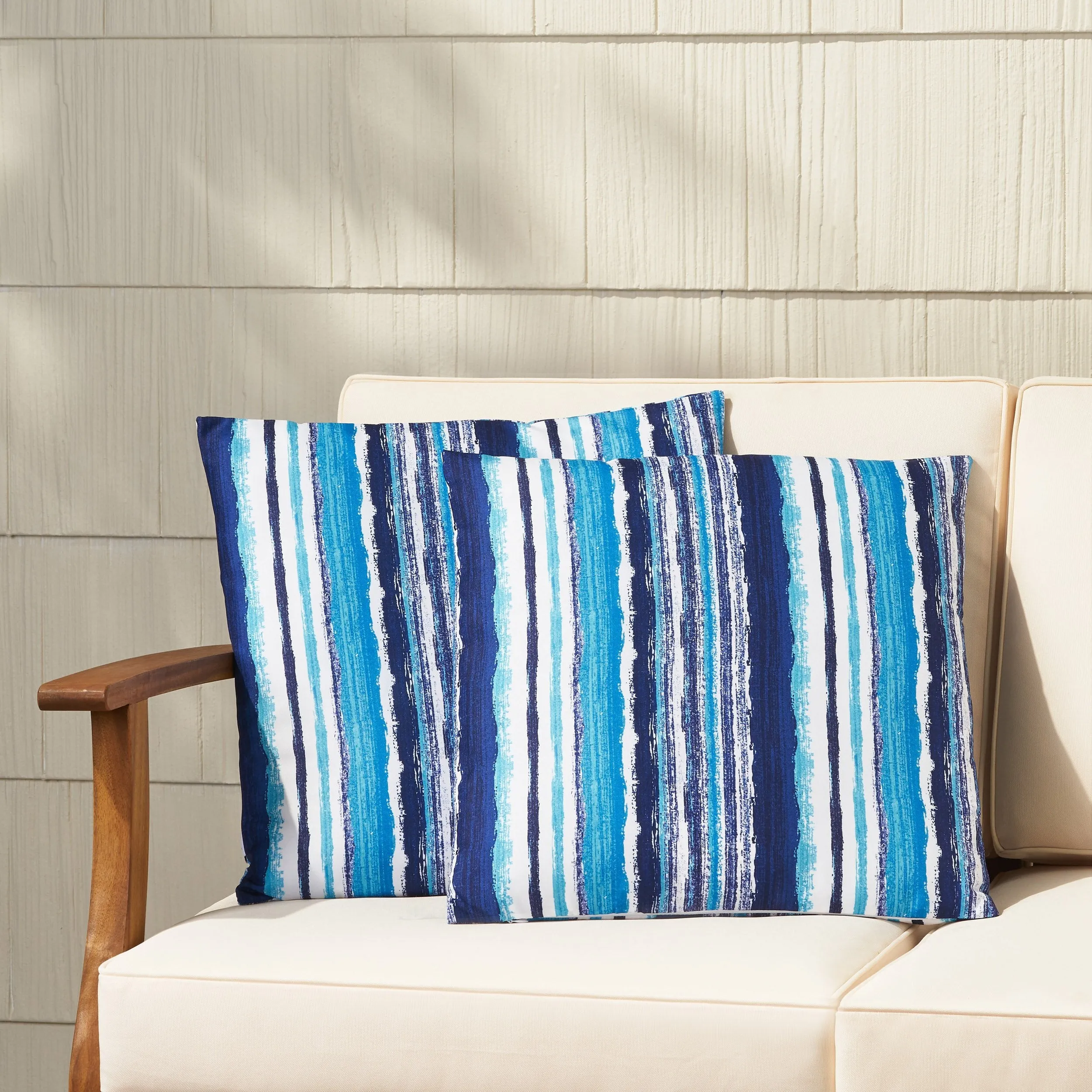 Modern Outdoor Pillow Cover - NH318113
