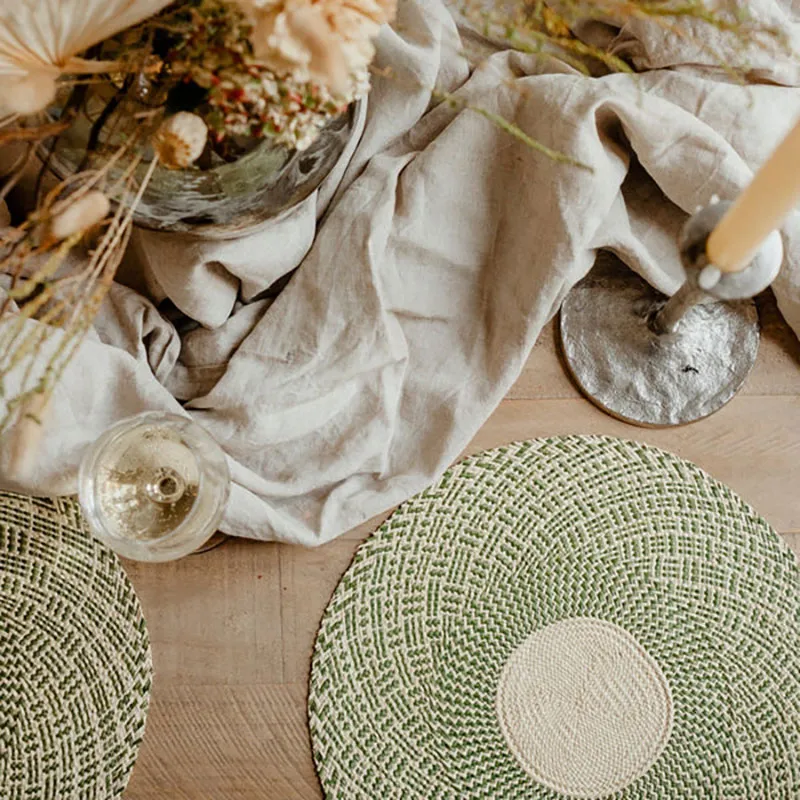 Nario Set of 2 Woven Placemats, D39cm, Olive Green