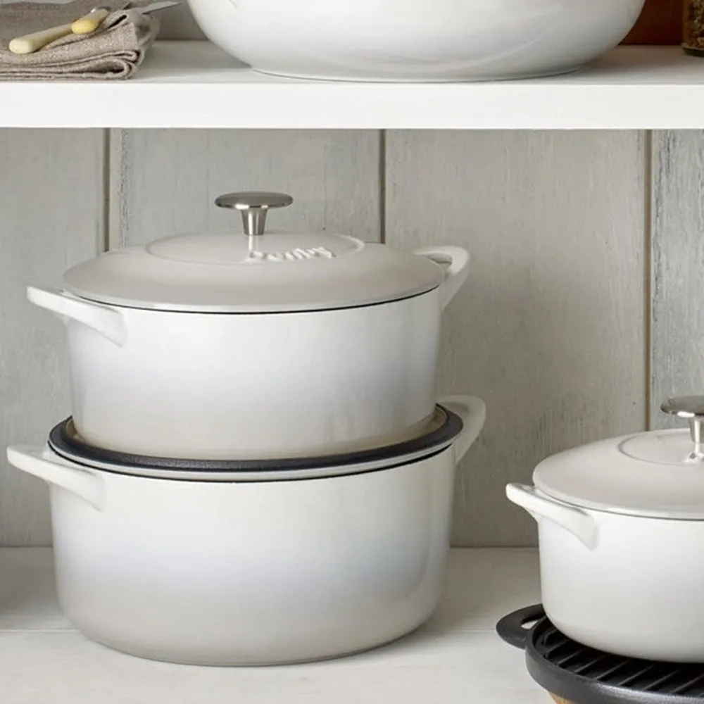 Natural Cast Iron Round casserole dish, D24cm, Light Grey curtain fabric, upholstery textile