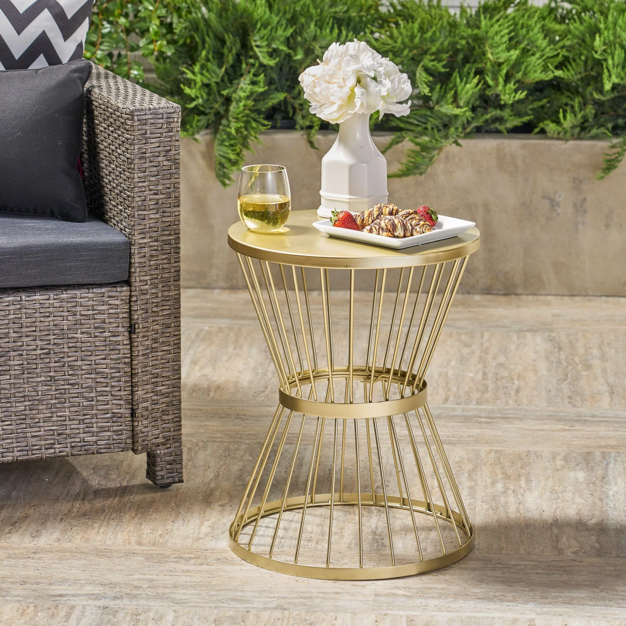 Outdoor 16 Inch Iron Side Table - NH921403