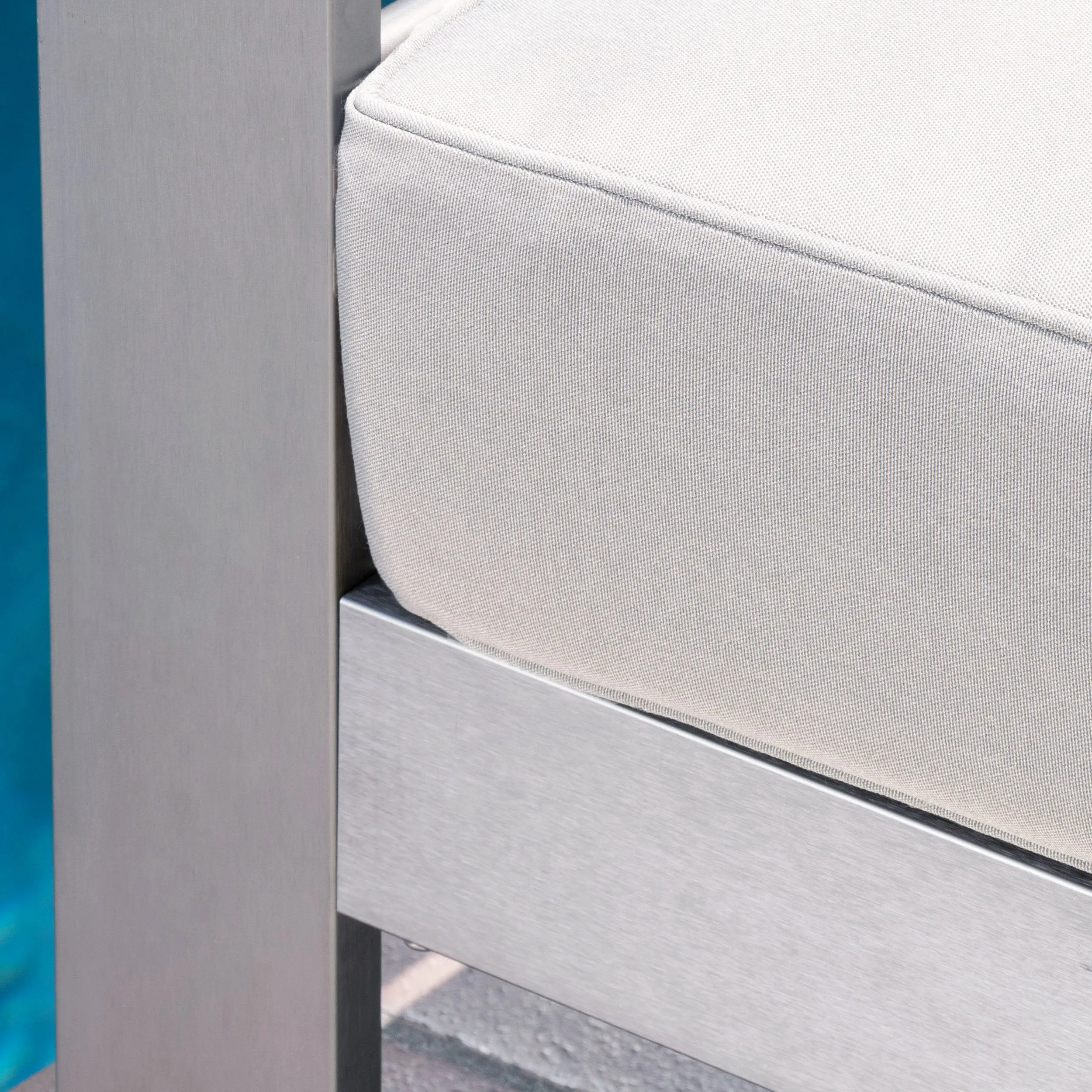 Outdoor Aluminum Club Chairs with Cushions (Set of 4) - NH953403