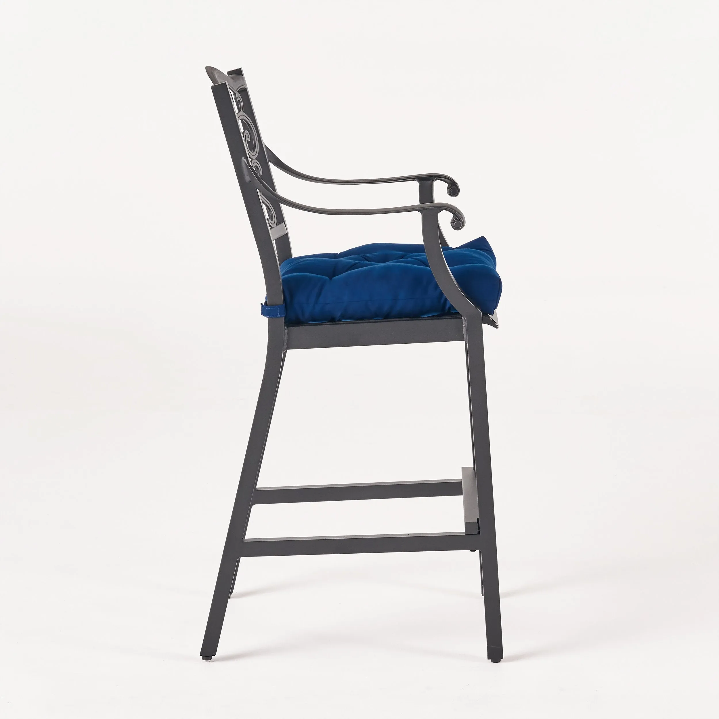 Outdoor Barstool with Cushion (Set of 4) - NH641013