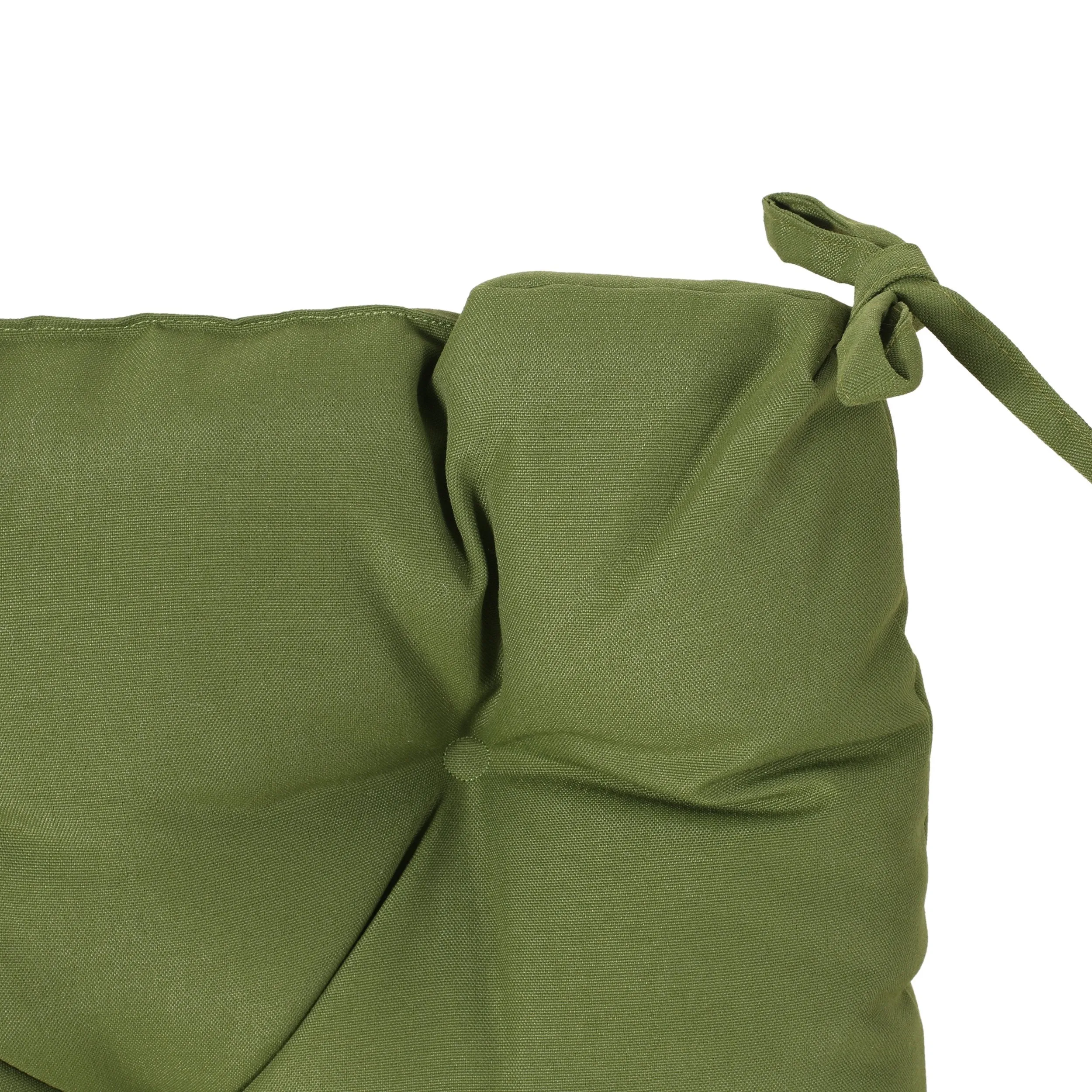 Outdoor Fabric Classic Tufted Chair Cushion - NH130013