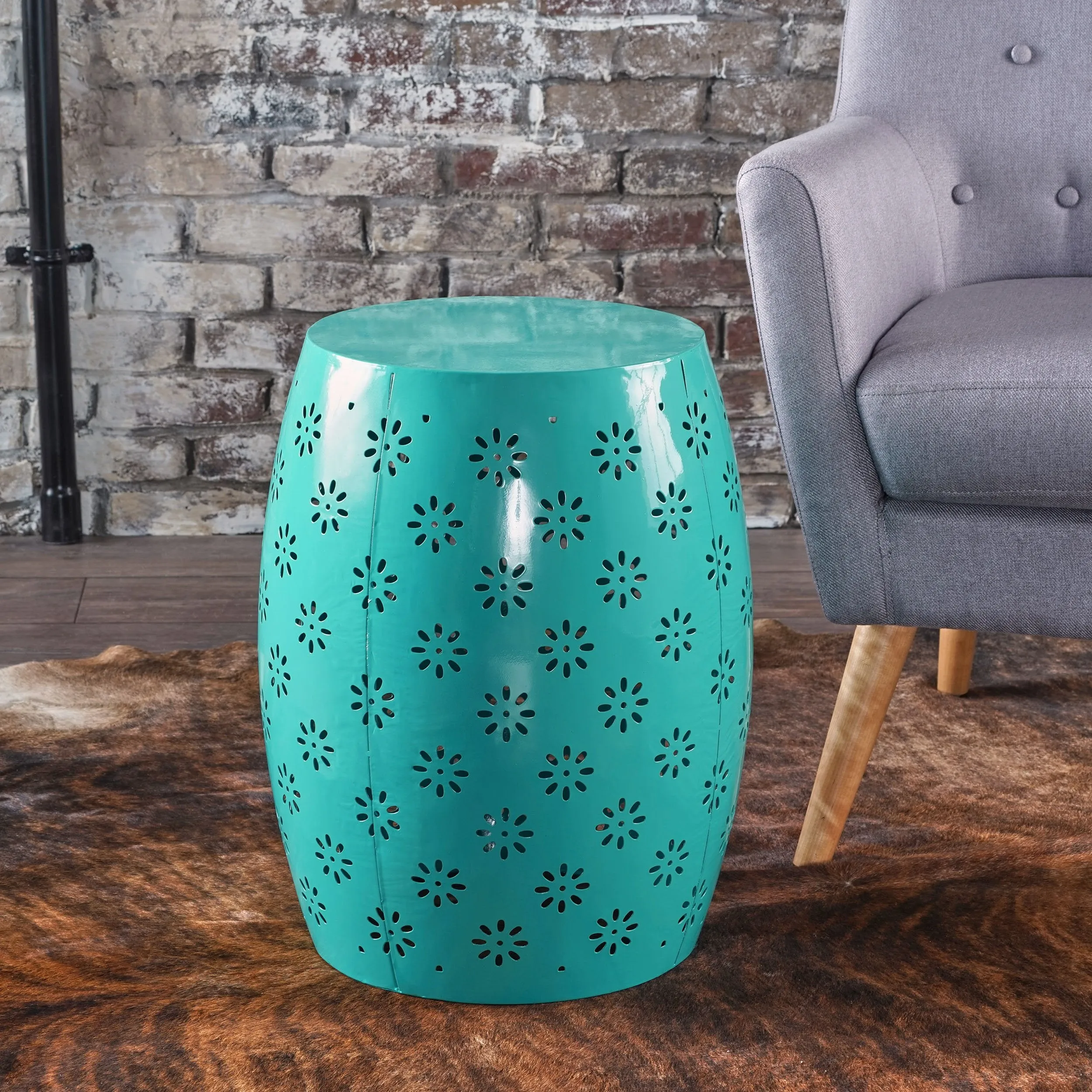 Outdoor Modern 12-Inch Criss-Cross Cut Metal Barrel Side Table - NH665103