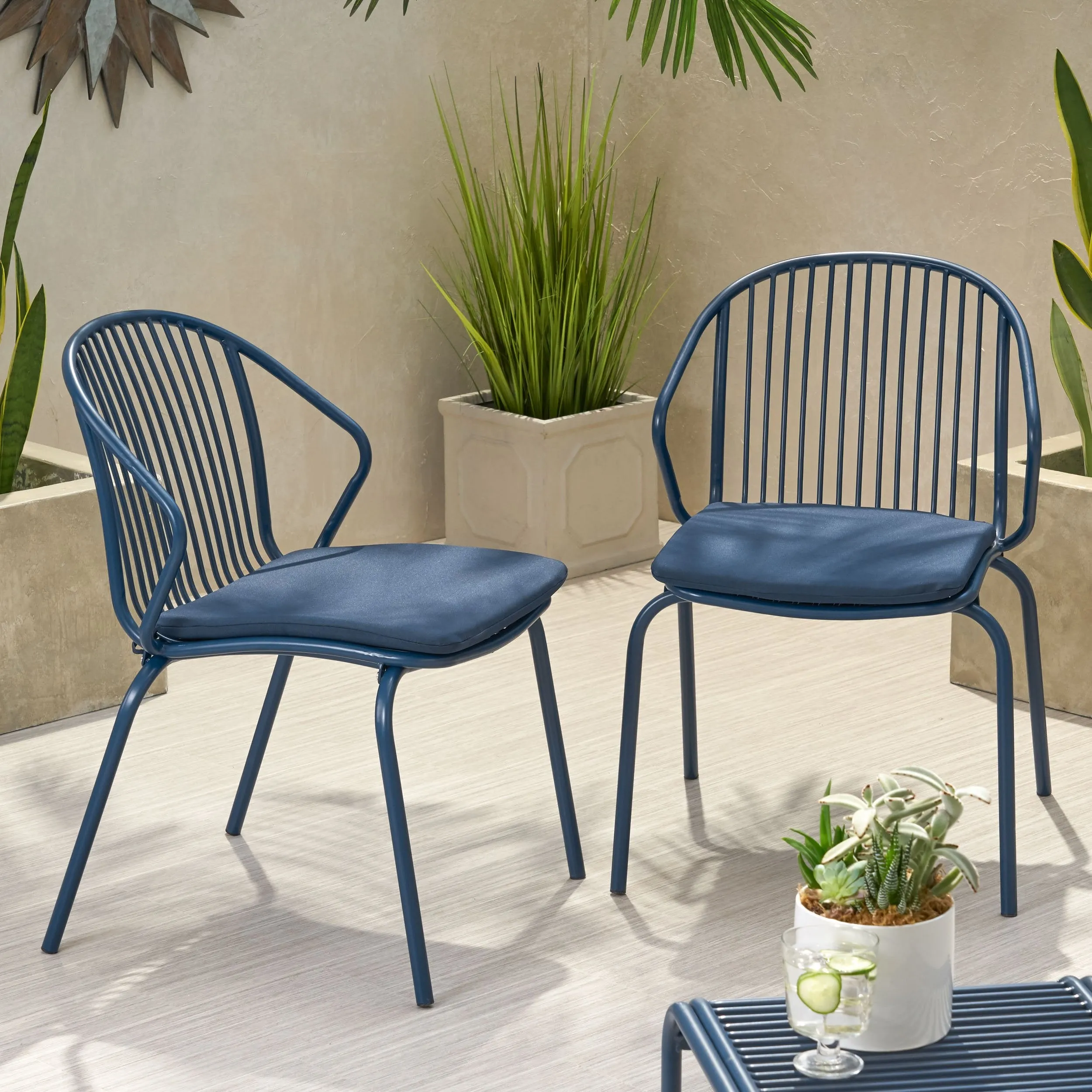 Outdoor Modern Iron Club Chair with Cushion (Set of 2) - NH717013