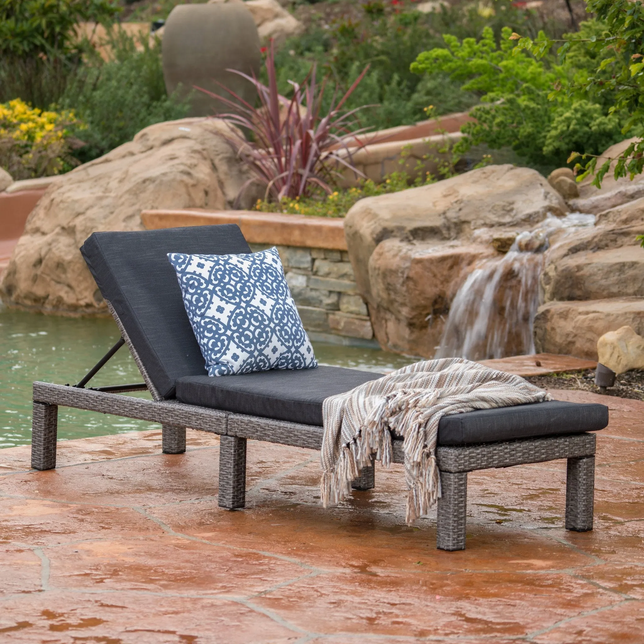 Outdoor Wicker Adjustable Chaise Lounge w/ Cushion - NH239992