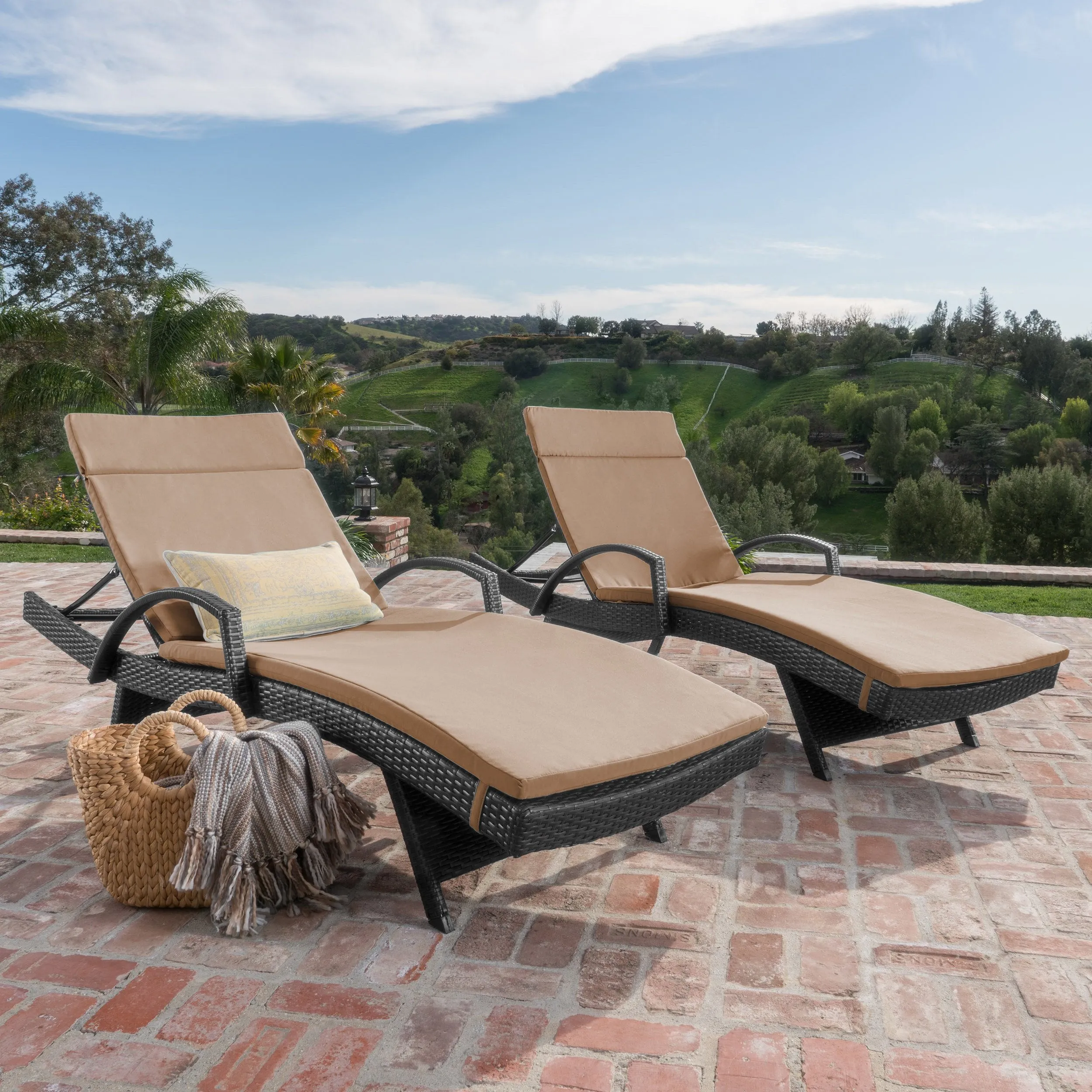 Outdoor Wicker Chaise Lounges w/ Water Resistant Cushions (Set of 2) - NH899003