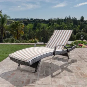 Outdoor Wicker Lounge with Water Resistant Cushion - NH580003 patio chairs, outdoor seating