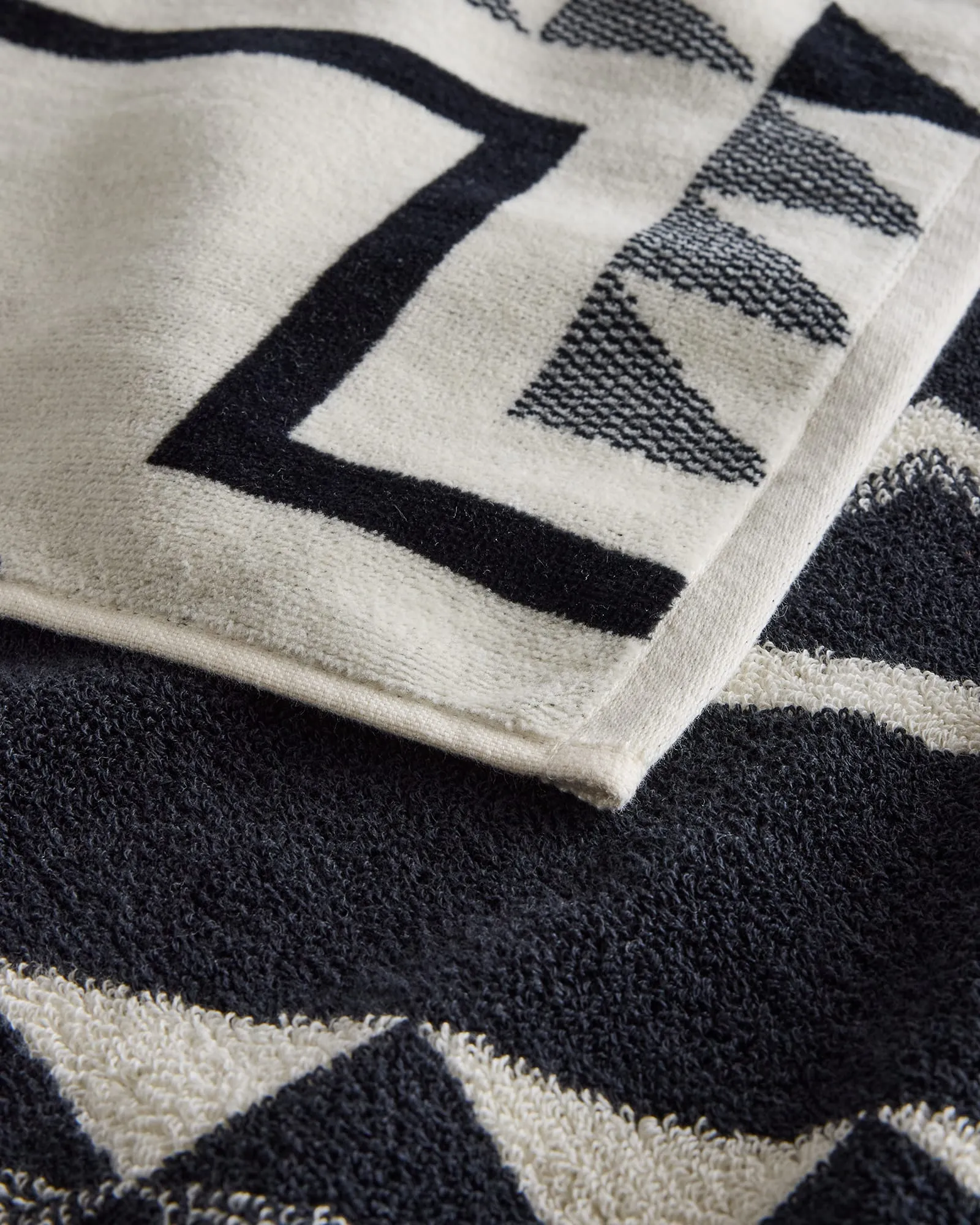 Oxbow Jacquard Spa Towel