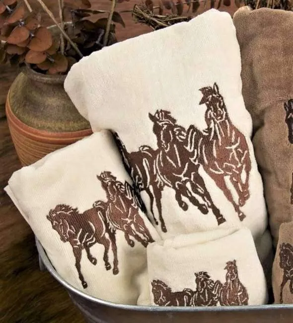 Running Horses Bath Towels