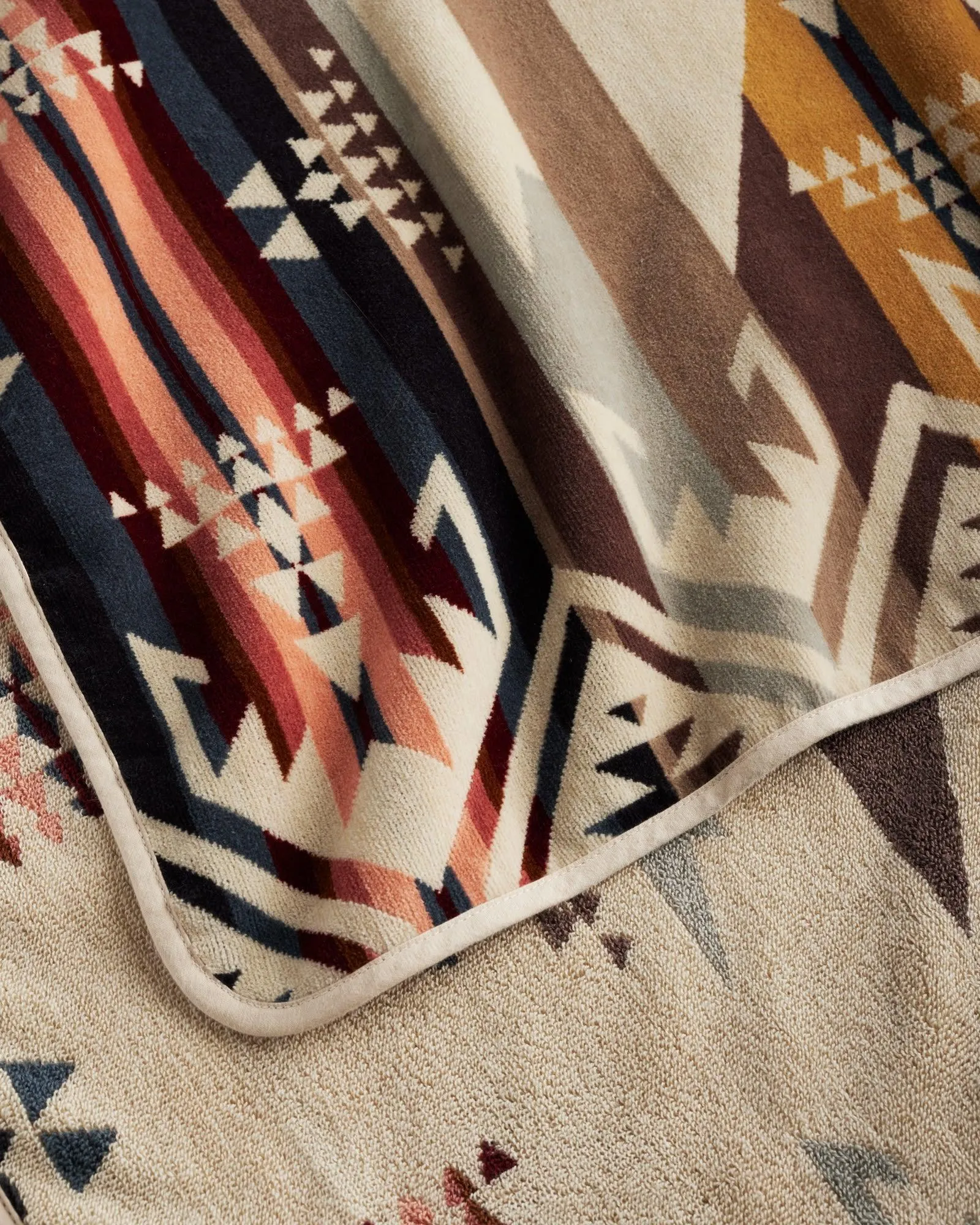 Shifting Dunes Hooded Towels
