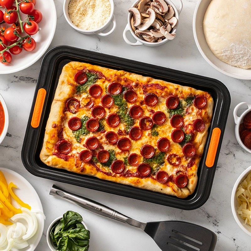 Small Baking Tray, 27cm, Satin Black